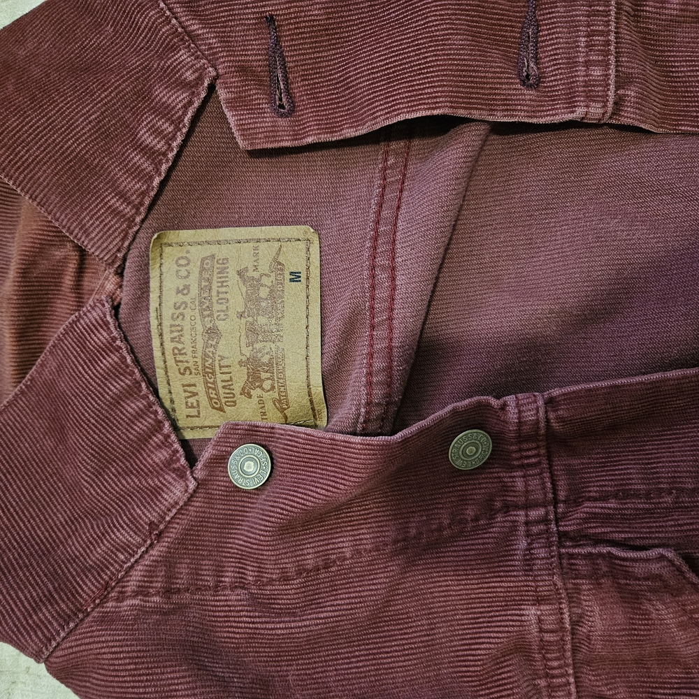 Levi's Red and Brown Vest Casual Outerwear